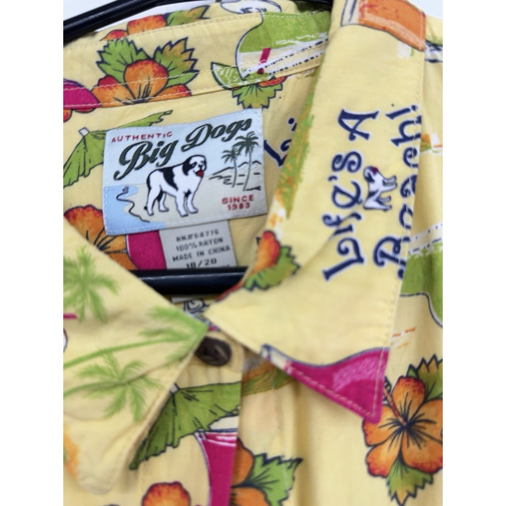 Big Dogs "Life's A Beach " Women's Button Up Sleeveless Top 18-20 Size XXL